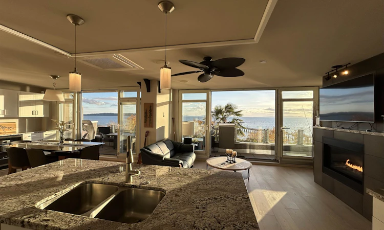 101-15097 Marine Drive