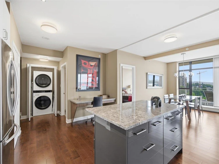 1601-155 W 1st Street, North Vancouver, BC, V7M 3N8 - 15