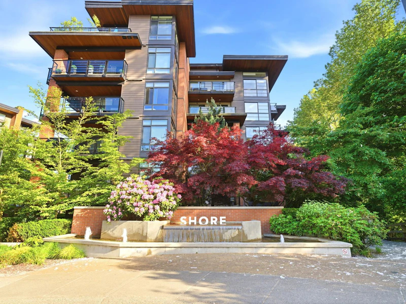 307 - 733 W 3rd Street, North Vancouver BC