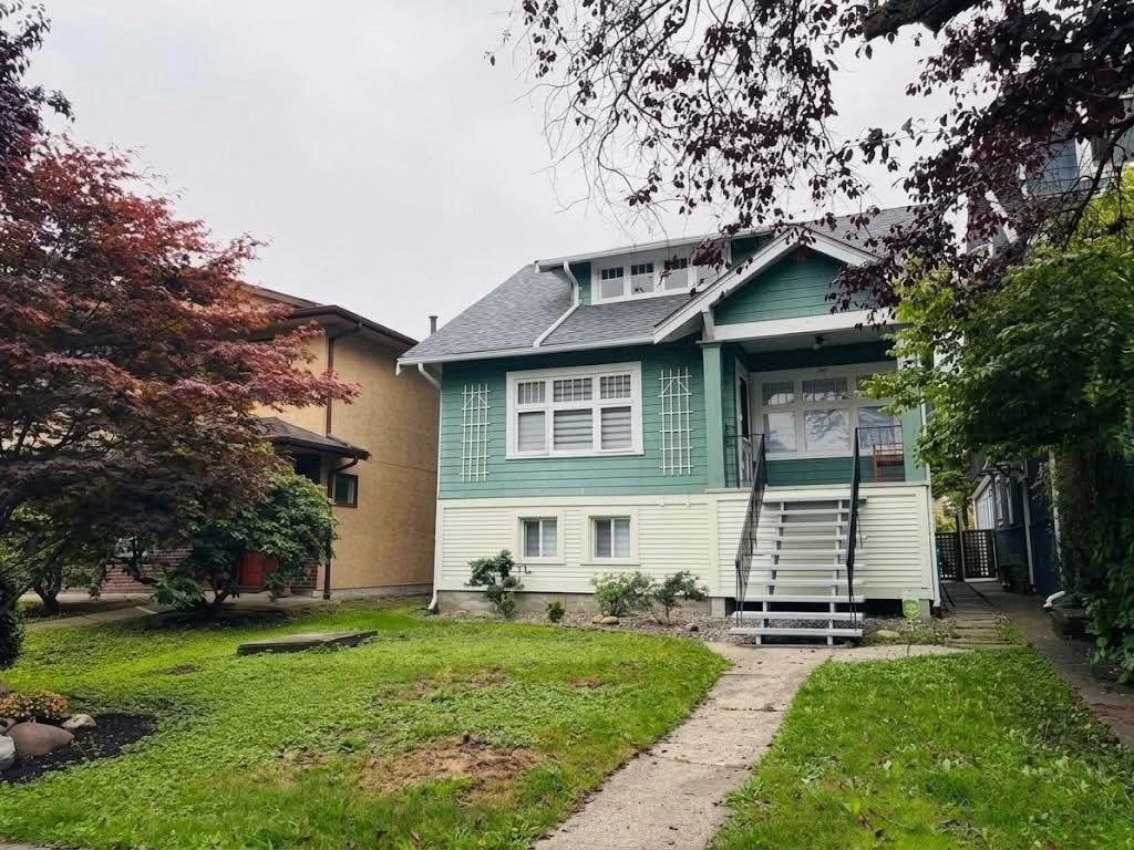 936 W 17th Avenue, Vancouver, BC, V5Z 1V4