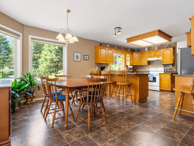 36110 Trans Canada Highway, Yale, BC, V0K 2S1 - 8