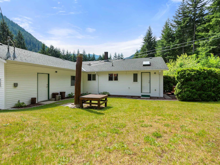 36110 Trans Canada Highway, Yale, BC, V0K 2S1 - 27