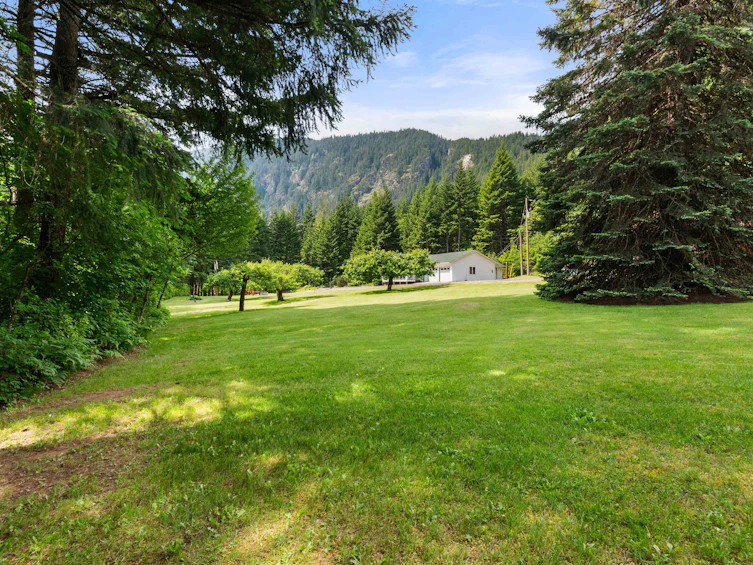 36110 Trans Canada Highway, Yale, BC, V0K 2S1 - 38