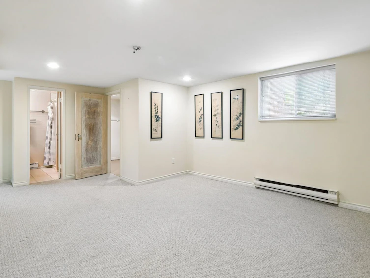 2211 Parker Street, Vancouver, BC, V5L 2L8 - 28