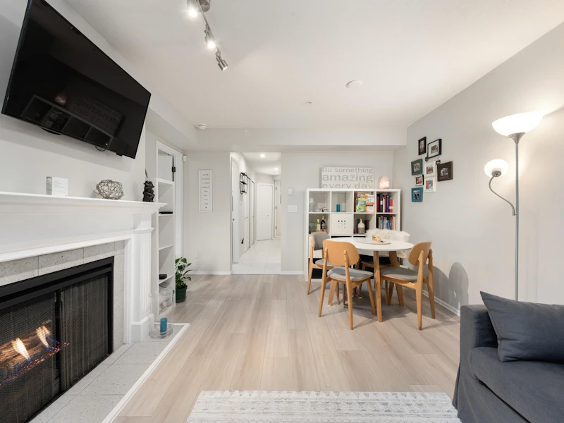 102 - 725 W 7th Avenue, Vancouver BC V5Z 1B9