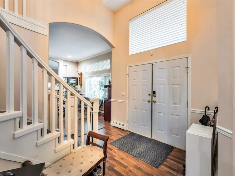 16011 110 Avenue, Surrey, BC, V4N 1R1 - 2