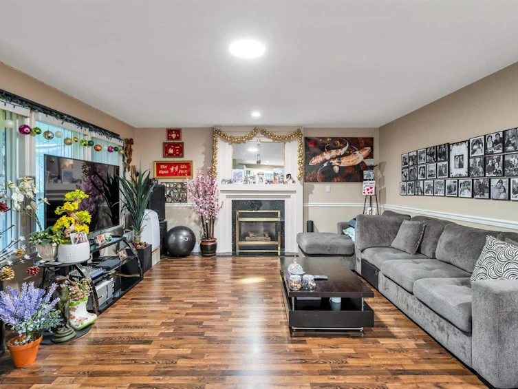 16011 110 Avenue, Surrey, BC, V4N 1R1 - 14