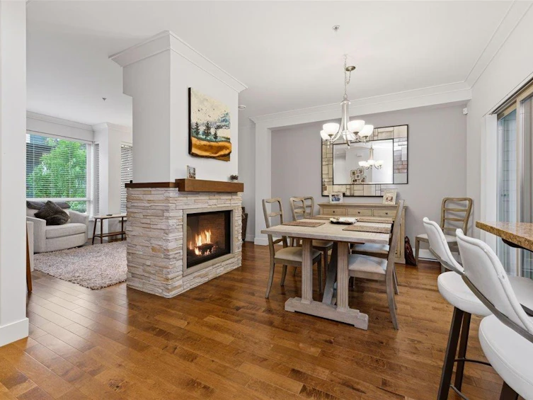 24-897 Premier Street, North Vancouver, BC, V7J 2G7 - 4