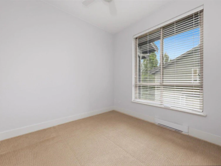 24-897 Premier Street, North Vancouver, BC, V7J 2G7 - 18