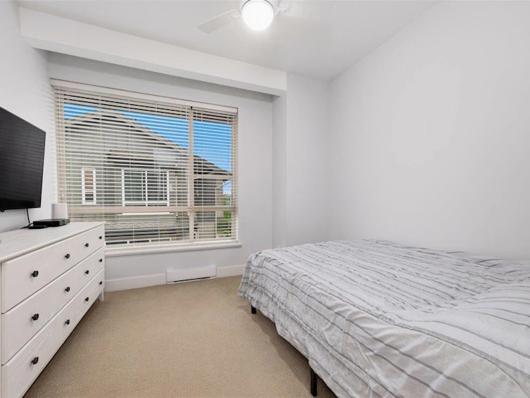24-897 Premier Street, North Vancouver, BC, V7J 2G7 - 20