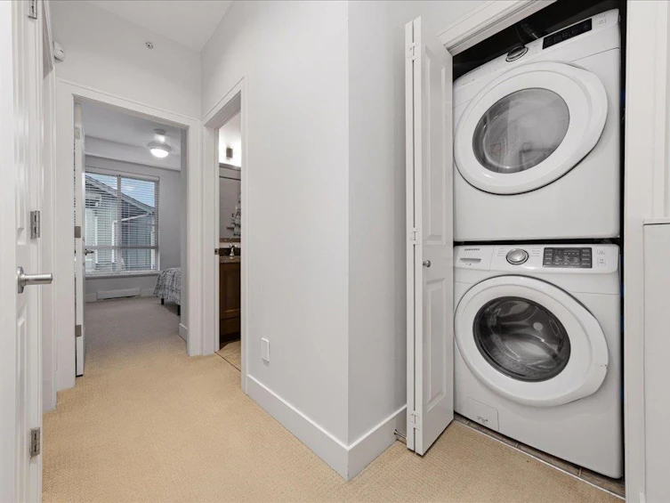 24-897 Premier Street, North Vancouver, BC, V7J 2G7 - 22