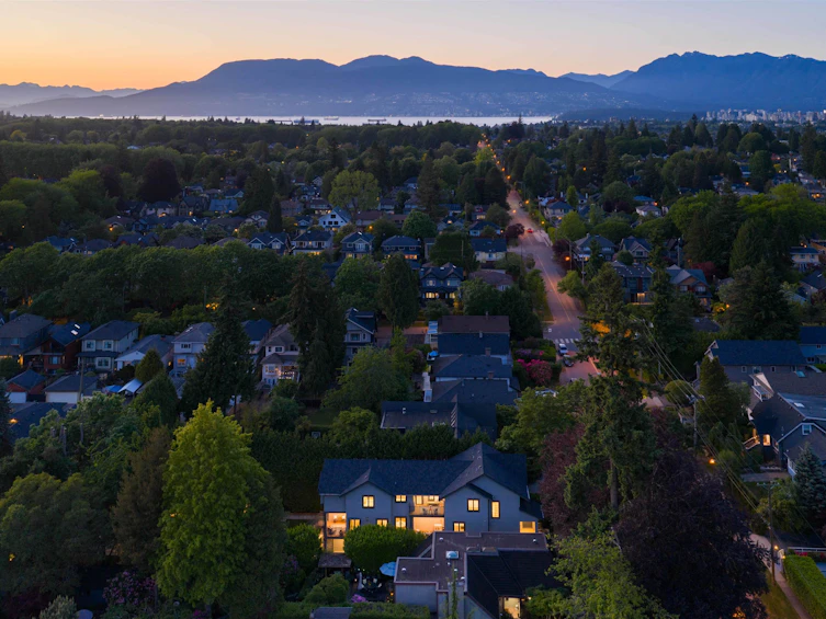 5591 Mackenzie Street, Vancouver, BC, V6N 1H1 - 38