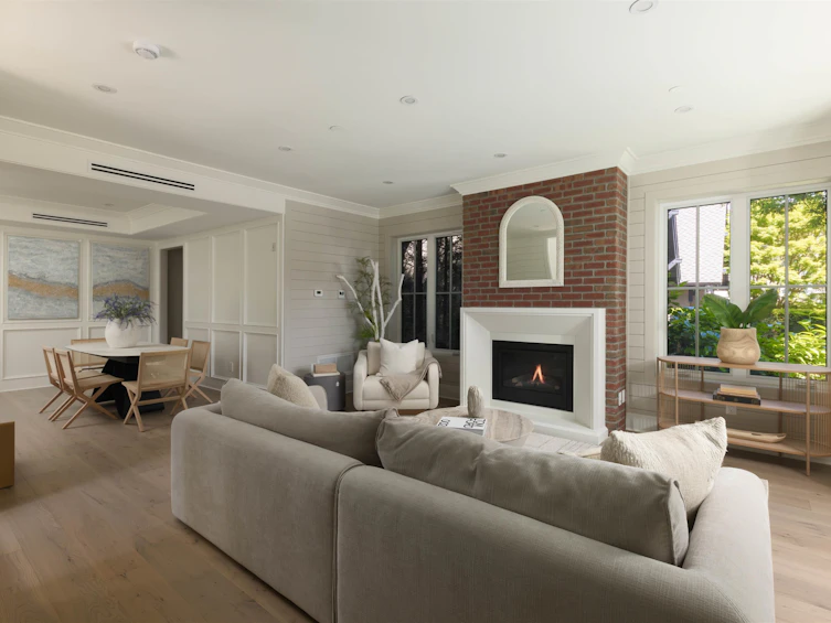 5591 Mackenzie Street, Vancouver, BC, V6N 1H1 - 6