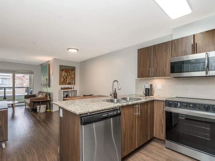 A218-8929 202 Street, Langley, BC, V1M 0B4 - 2