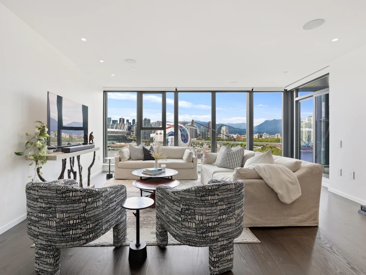1104-1601 Quebec Street, Vancouver, BC, V6A 0J9 - 2