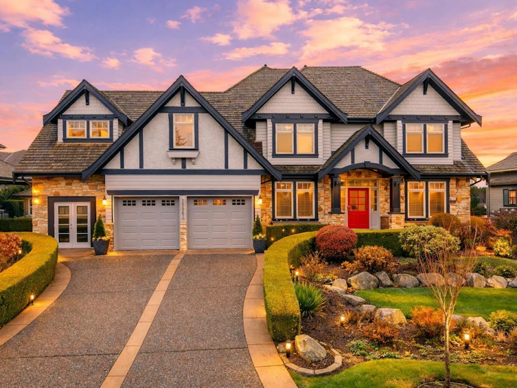 15963 Devonshire Drive, Surrey, BC, V3Z 0M2