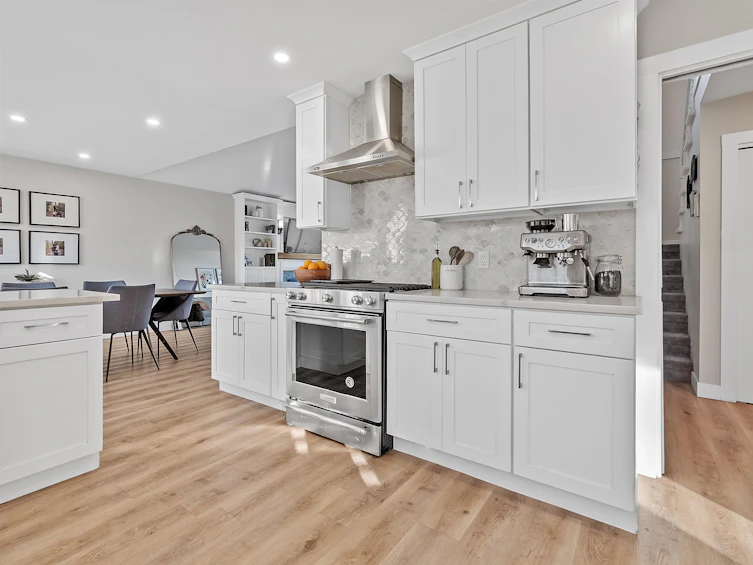 6323 171a Street, Surrey, BC, V3S 7G4
