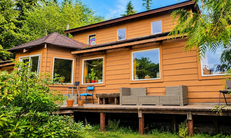252 Bayview Drive