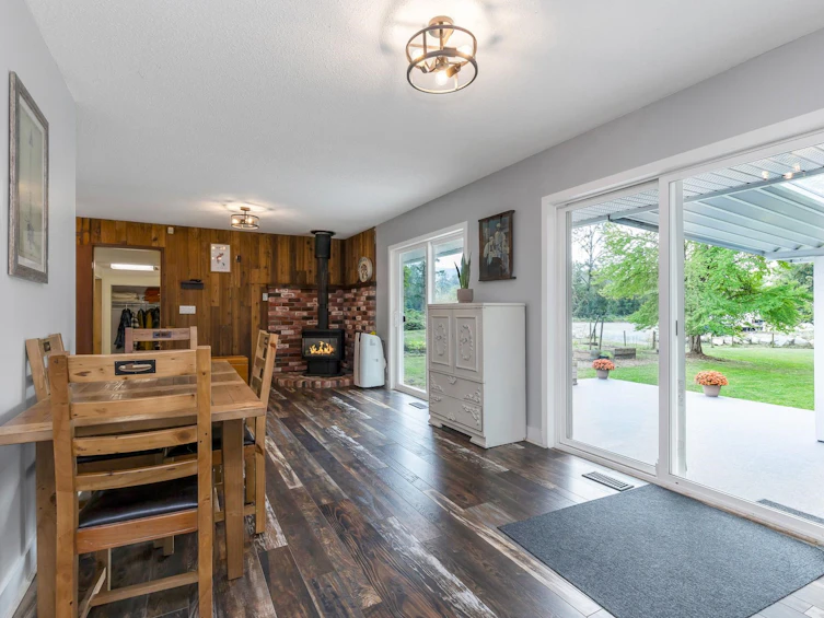 24320 116 Avenue, Maple Ridge, BC, V4R 1L7 - 8