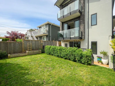 3-215 E 21st Street - 5
