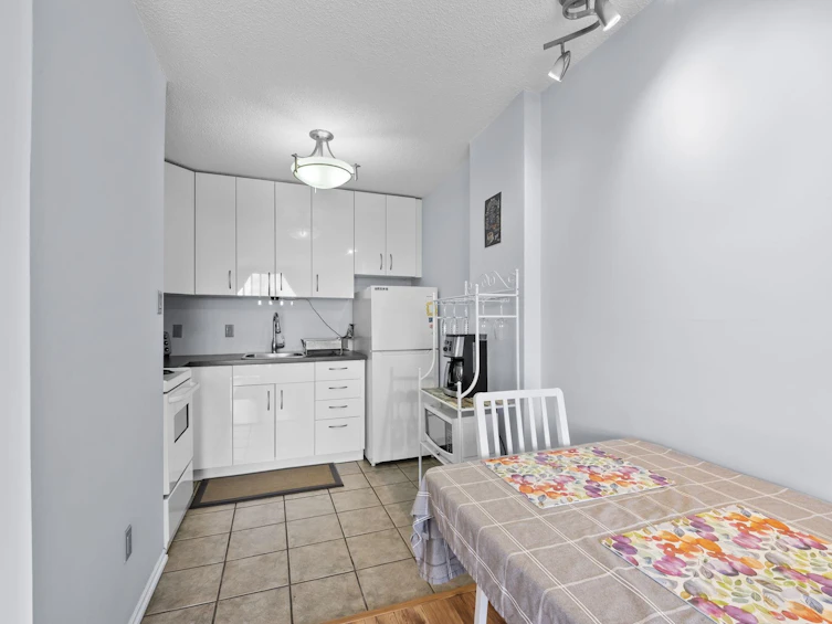 508-320 Royal Avenue, New Westminster, BC, V3L 5C6 - 9
