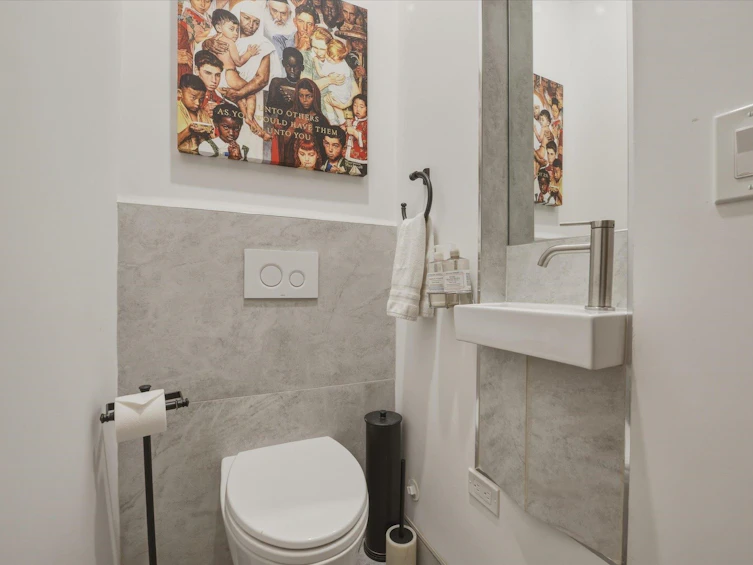 647 Prior Street, Vancouver, BC, V6A 2G7 - 20