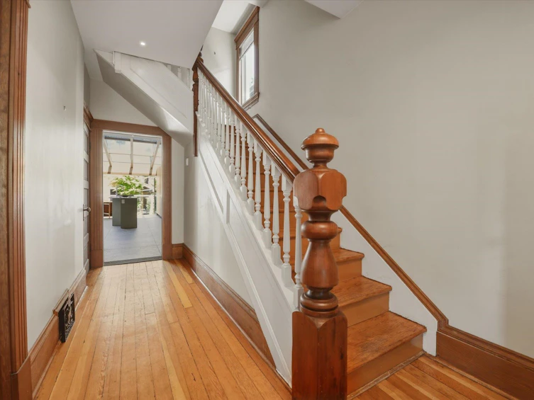 647 Prior Street, Vancouver, BC, V6A 2G7 - 11