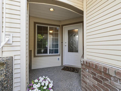 72-32777 Chilcotin Drive - 4