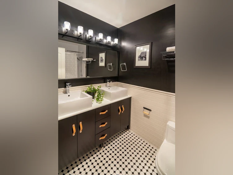 112-1363 Clyde Avenue, West Vancouver, BC, V7T 2W9 - 12