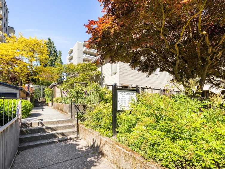112-1363 Clyde Avenue, West Vancouver, BC, V7T 2W9 - 21