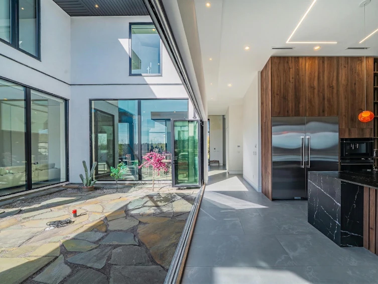 11500 Blundell Road, Richmond, BC, V6Y 1L3 - 16