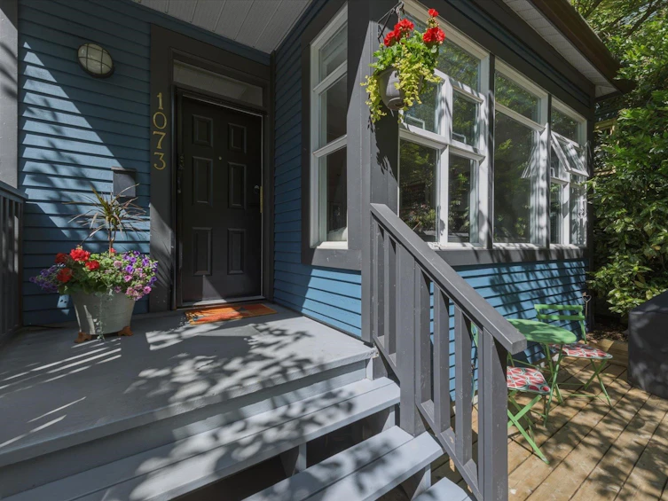 1073 E Pender Street, Vancouver, BC, V6A 4H9