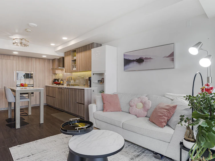 2505-433 SW Marine Drive, Vancouver, BC, V5X 0H5 - 2