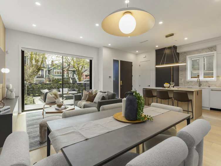 1-3255 W 13th Avenue, Vancouver, BC, V6K 2V6 - 7