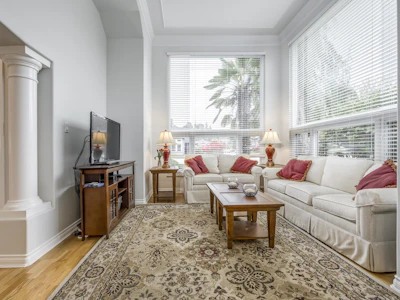 1575 Spyglass Crescent - 4