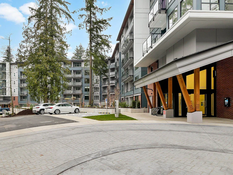 204-3480 146a Street, Surrey, BC, V4P 0H6 - 2