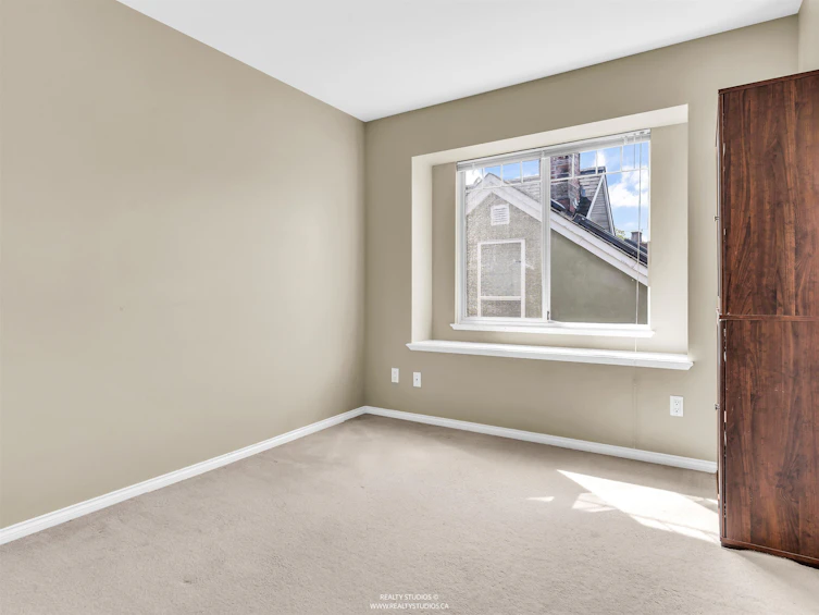 3263 W 14th Avenue, Vancouver, BC, V6K 2Y2 - 22