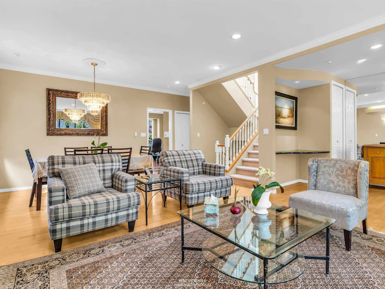 3263 W 14th Avenue, Vancouver, BC, V6K 2Y2 - 5