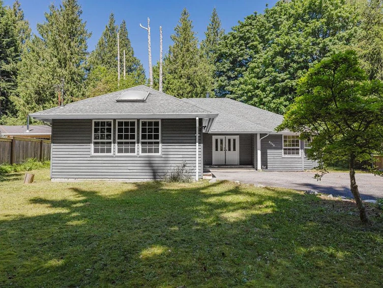 8094 Alderwood Road, Halfmoon Bay, BC, V7Z 1C9 - 21