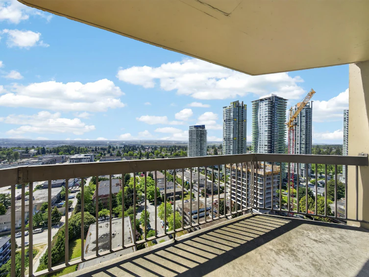 2105-6540 Burlington Avenue, Burnaby, BC, V5H 4G3 - 15