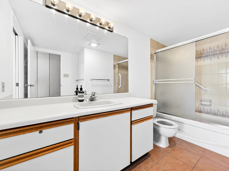 2105-6540 Burlington Avenue, Burnaby, BC, V5H 4G3 - 14