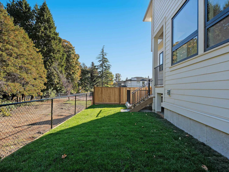 16243 10 Avenue, Surrey, BC, V4A 1A9 - 39