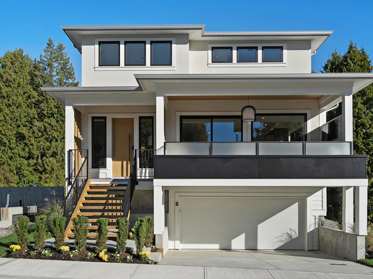 16243 10 Avenue, Surrey, BC, V4A 1A9