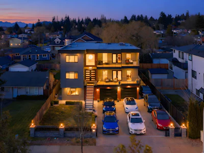 17985 56a Avenue - 4