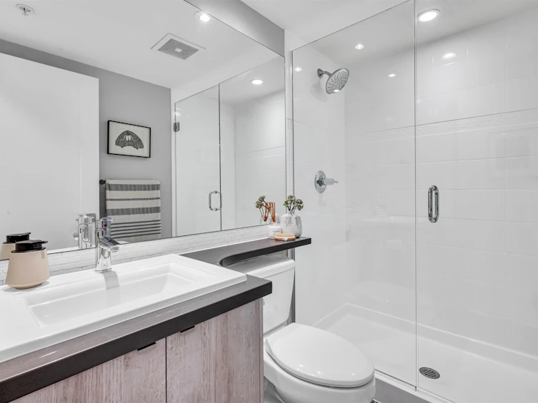 74-728 W 14th Street, North Vancouver, BC, V7M 0A8 - 10