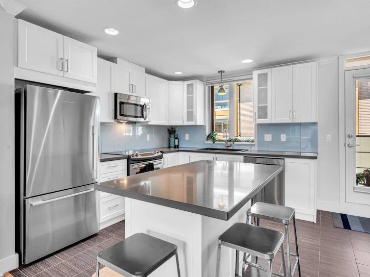 74-728 W 14th Street, North Vancouver, BC, V7M 0A8 - 23