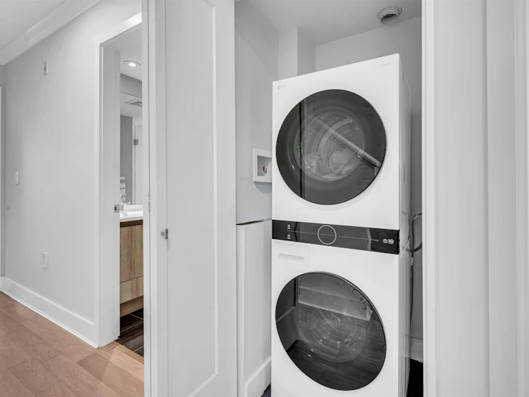 74-728 W 14th Street, North Vancouver, BC, V7M 0A8 - 8