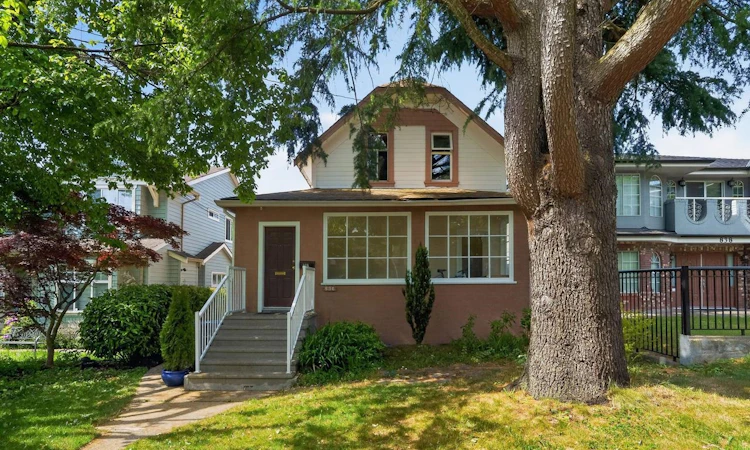 836 Thirteenth Street