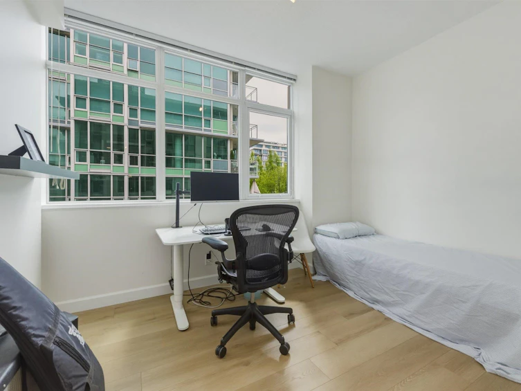 303-100 E Esplanade, North Vancouver, BC, V7L 4V1 - 15