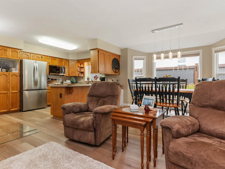 19865 Marie Street, Hope, BC, V0X 1L2 - 9